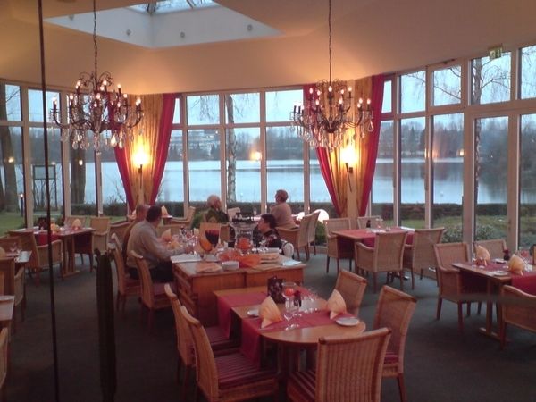 Bilder Restaurant See Terrassen im See Park